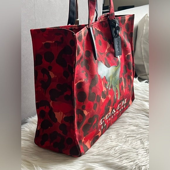 💰SOLD - CF079 - Coach Canvas Tote 42 with Camo Print and Rexy - Picture 3 of 12